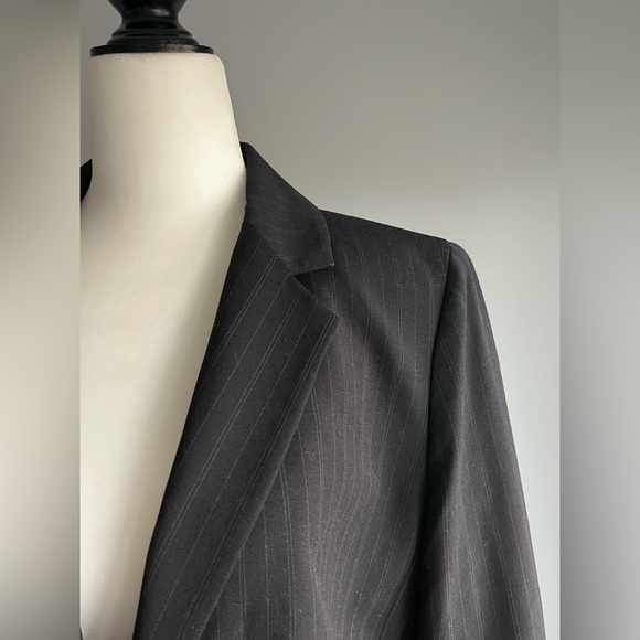 CALVIN KLEIN Pinstripe Black Blazer - Picture 6 of 6